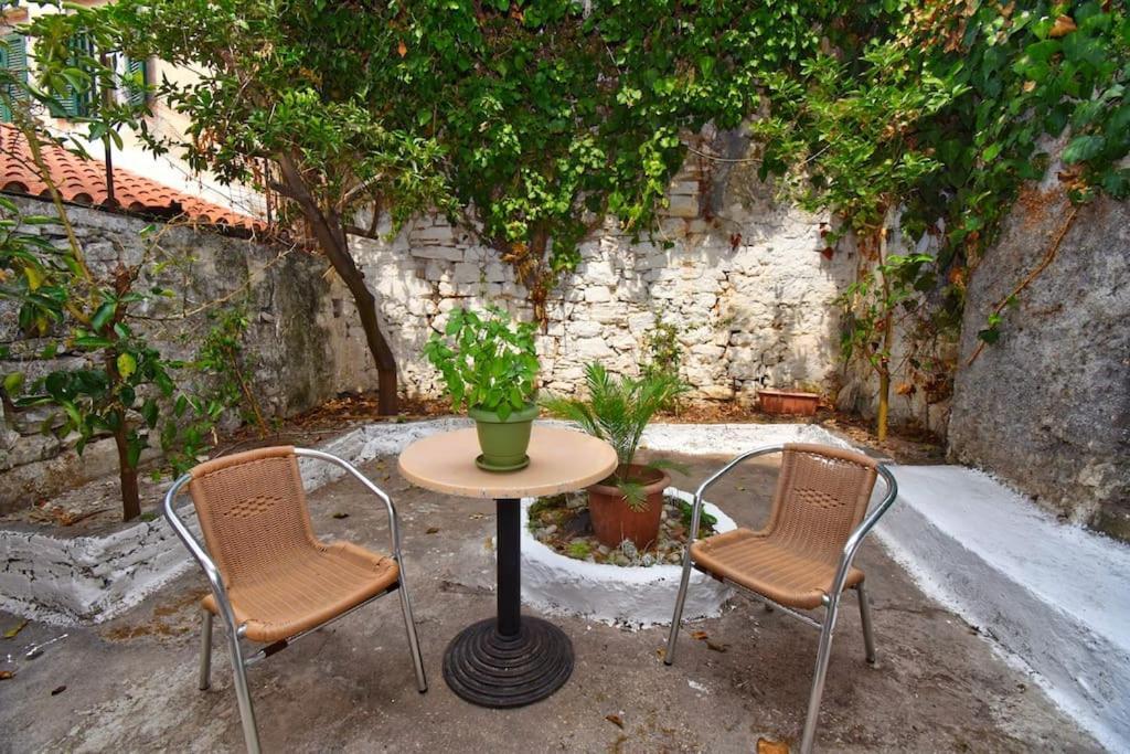 Traditional House With Ivy Garden Corfu  Esterno foto